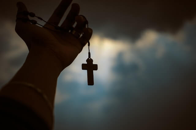 You are currently viewing 40 Powerful Prayer Points for God’s Glory & Favor
